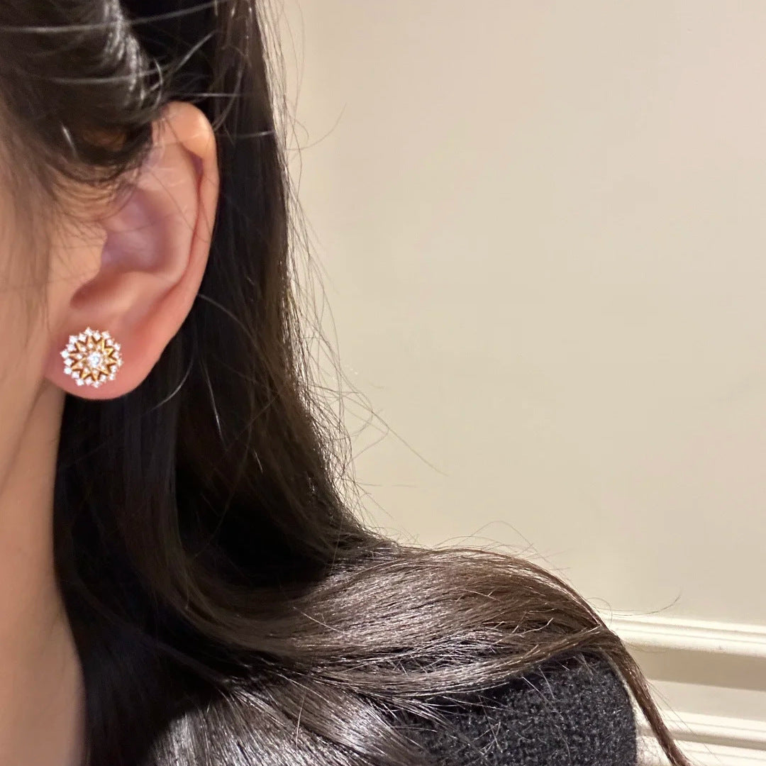 Retro Diamonds Sun Asterism Pendant Compass Earings Set